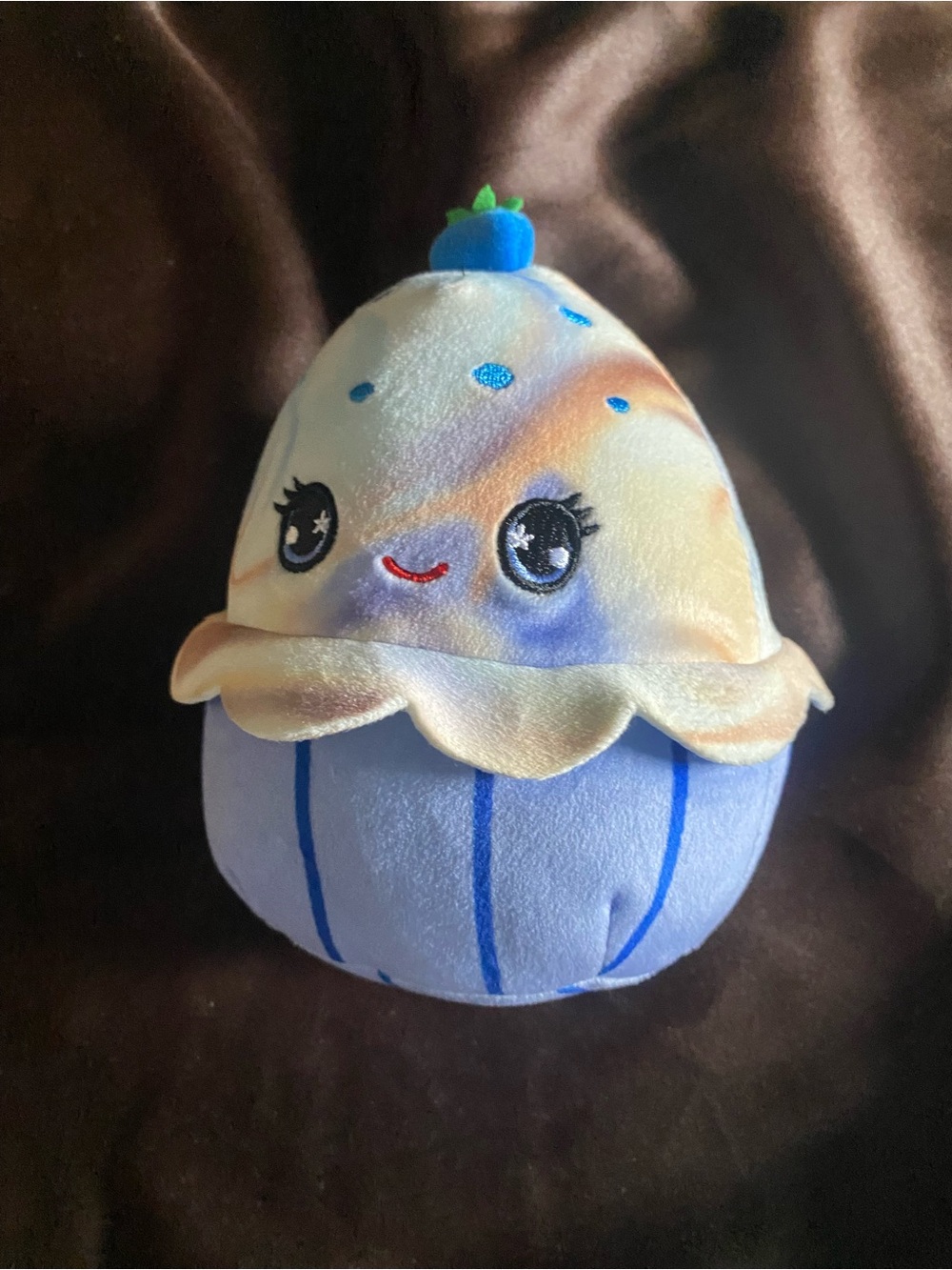 Maudi marbled blueberrry muffin/ cupcake plush